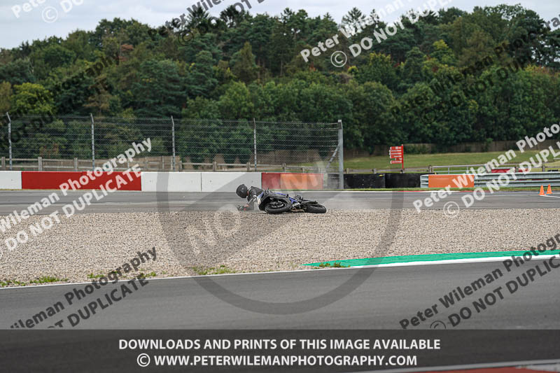 donington no limits trackday;donington park photographs;donington trackday photographs;no limits trackdays;peter wileman photography;trackday digital images;trackday photos